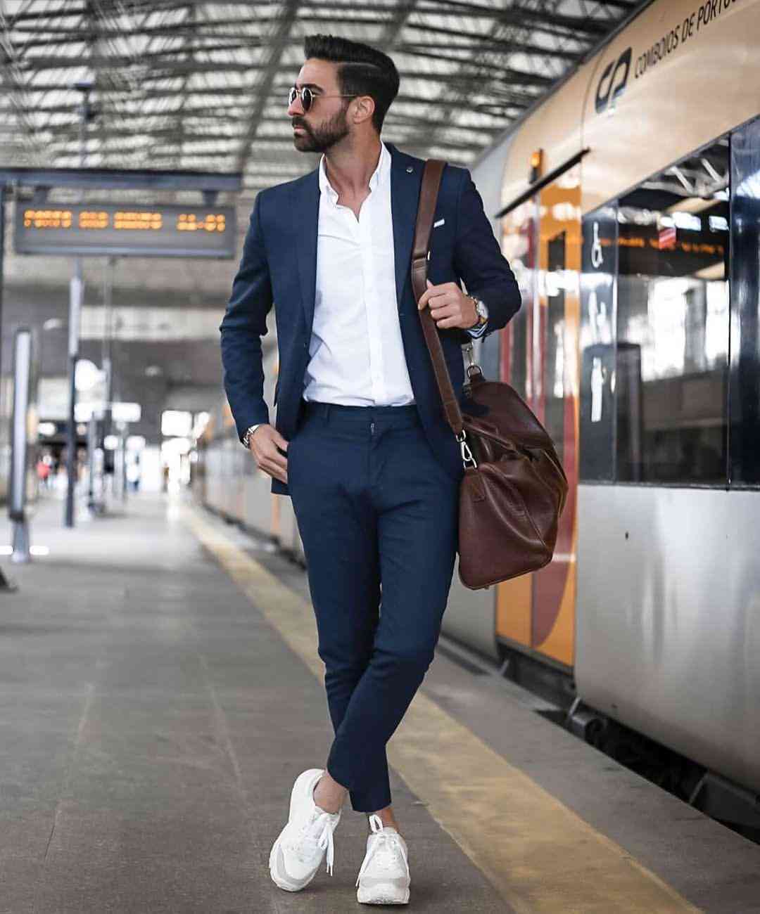 休閑褲配什么鞋