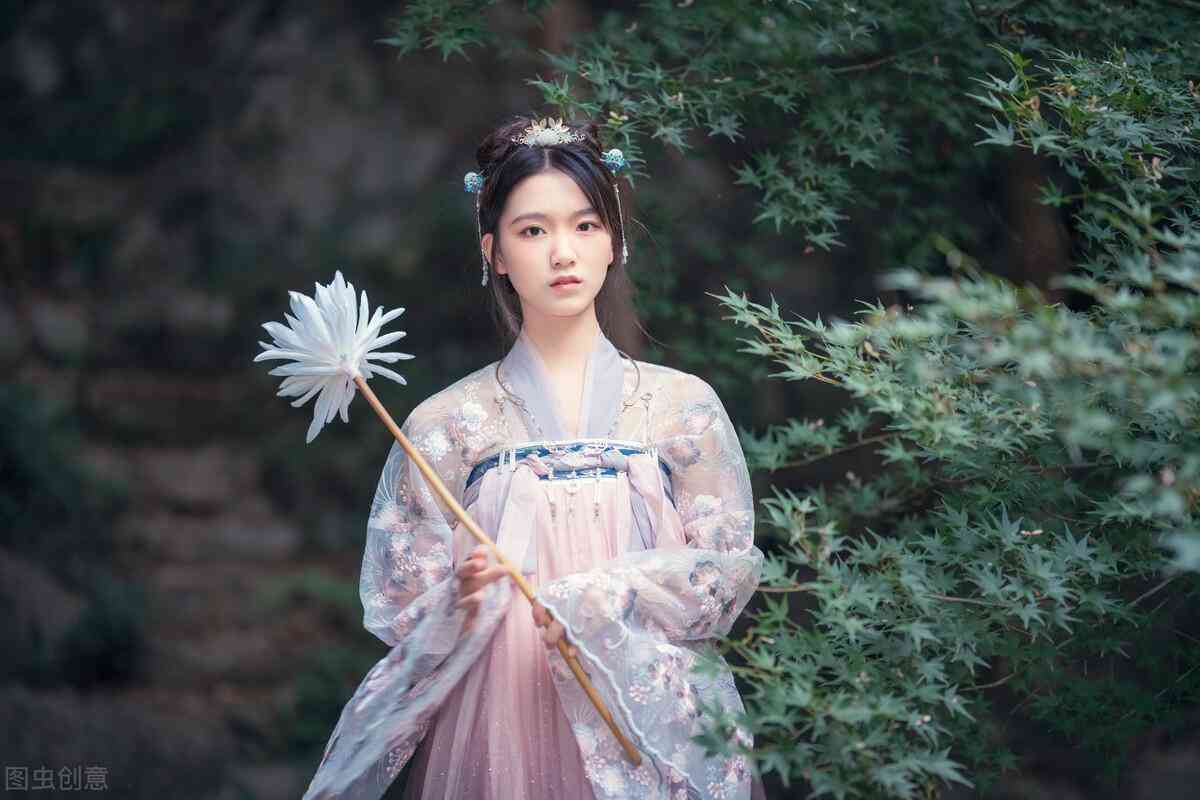 古代化妝品(古代化妝品中的粉主要是米粉面粉鉛白粉)