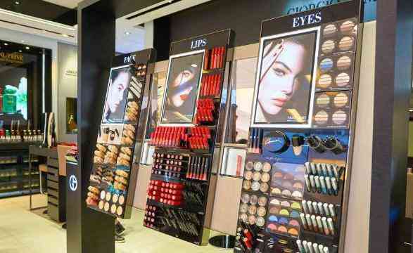 化妝品加盟代理(化妝品直營店加盟)