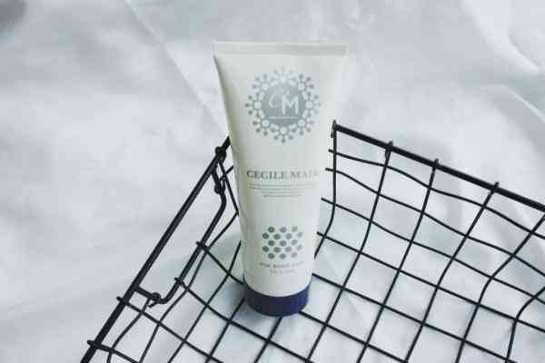 過期化妝品怎么處理(過期化妝品怎么處理干凈)