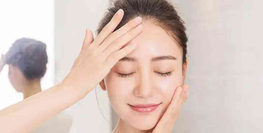 人用什么化妝品好看又健康(人用什么化妝品好看又健康圖片)