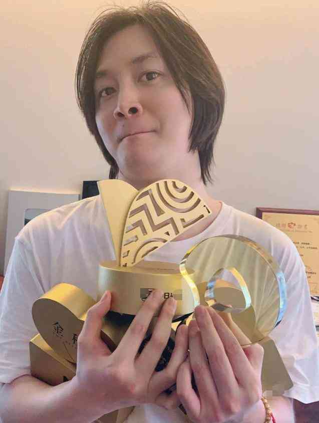 王大仙抽榮耀水晶化妝品(王大仙抽榮耀水晶化妝品是真的嗎)