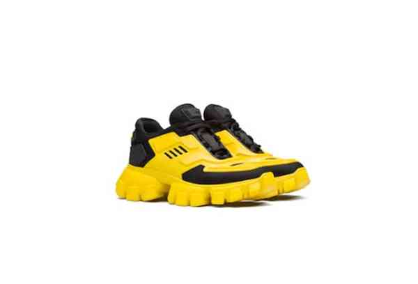 Prada運(yùn)動(dòng)鞋