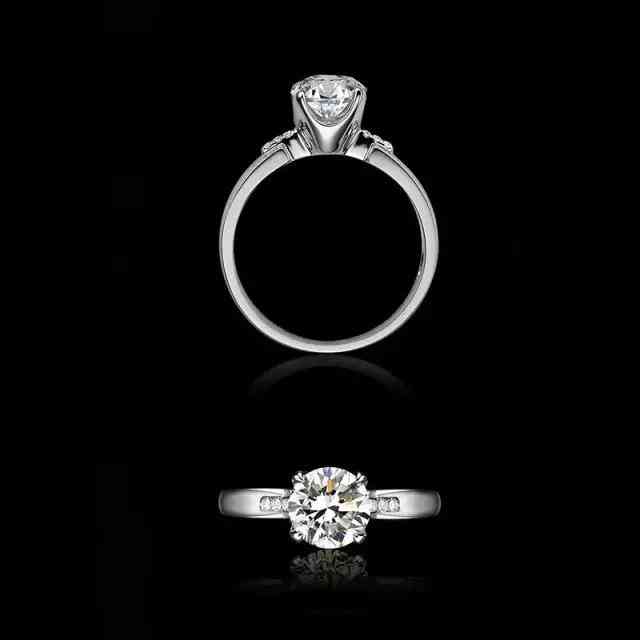 經(jīng)典款鉆石女戒款式