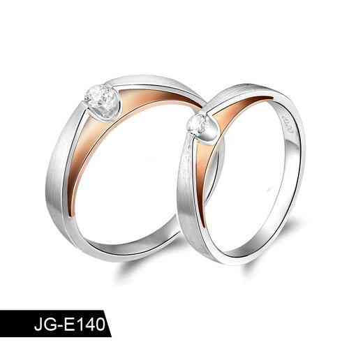 經(jīng)典戒指-值得收藏的情侶對戒五