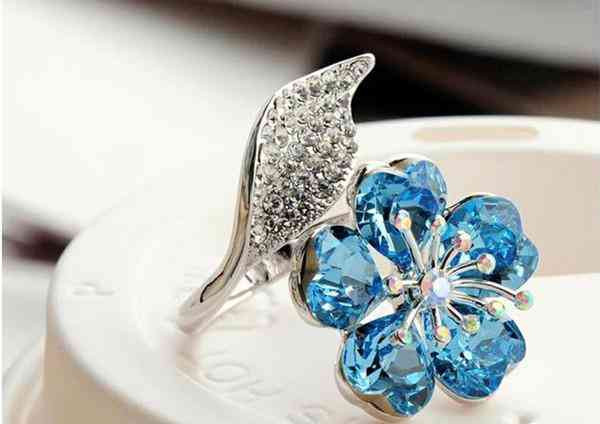 施華洛世奇app驗貨(施華洛世奇專柜會幫忙驗貨嗎)