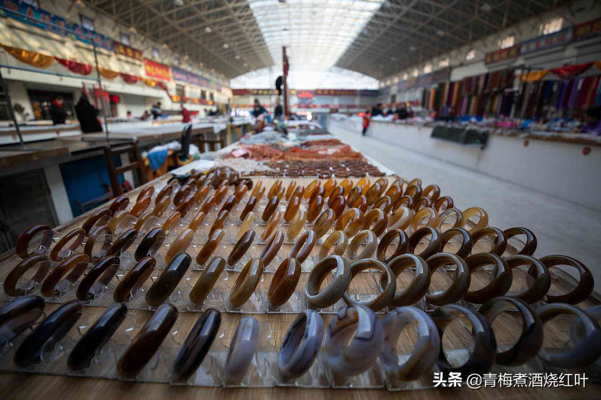 阜新瑪瑙城(阜新瑪瑙城幾點(diǎn)開(kāi)門(mén))