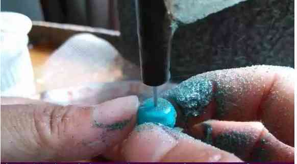 綠松石的靈性作用(綠松石有什么作用)