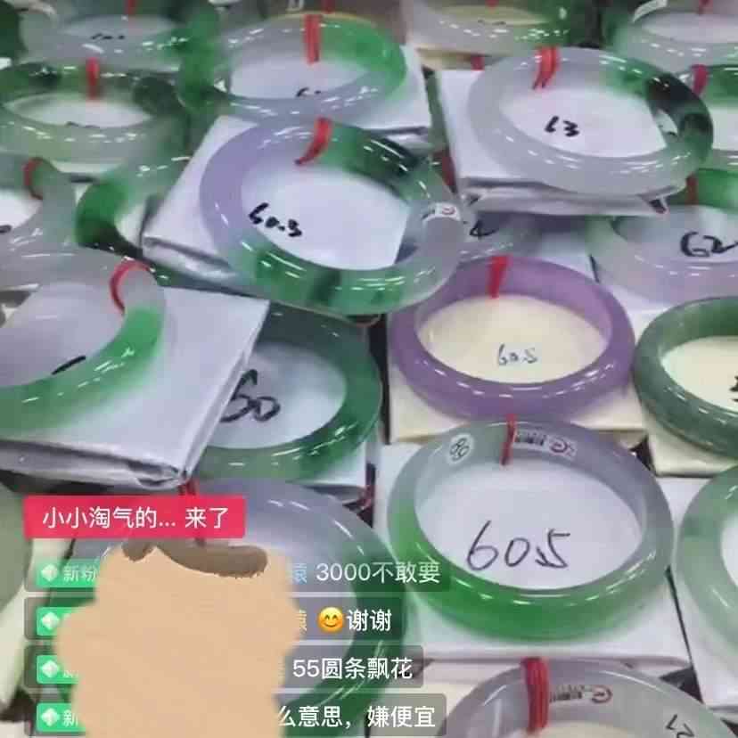 怎樣鑒定翡翠的真假最簡單的方法(怎么樣鑒定翡翠的真假)