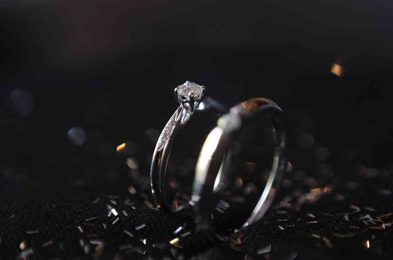 今年鉆石價格走勢(鉆石的價格走勢圖)