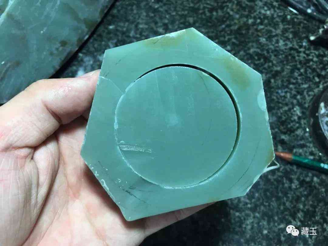 青玉籽料手鐲(青玉籽料手鐲圖片及價(jià)格)