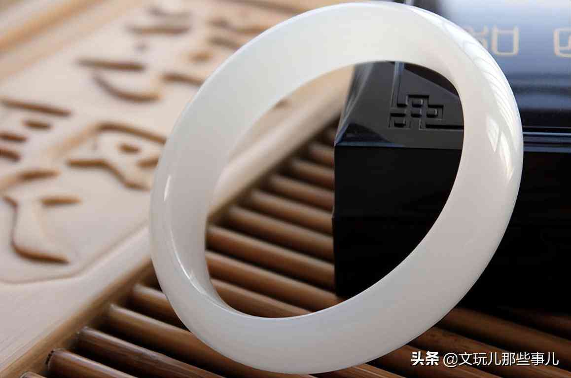 菩提子手串怎么盤玩法(文玩菩提子手串怎么盤)