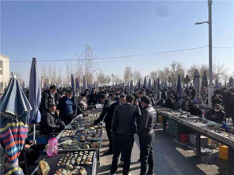 一千多能買(mǎi)到和田玉籽料嗎(一千多能買(mǎi)到和田玉籽料嗎視頻)