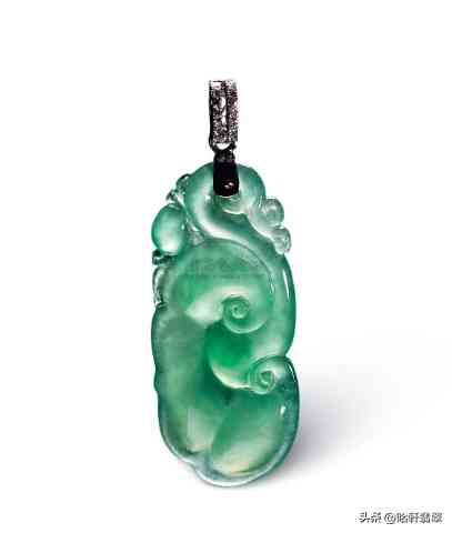 翡翠手串值錢嗎(翡翠手串是不是不值錢)