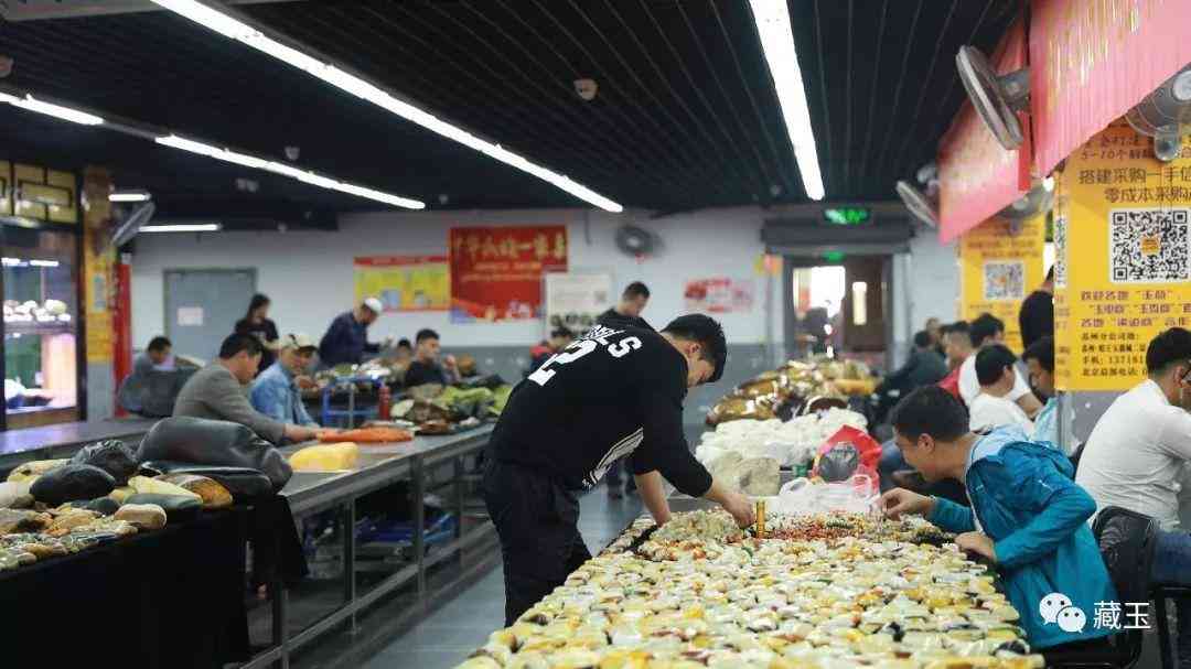 和田玉籽料價格(2022年和田玉籽料價格)