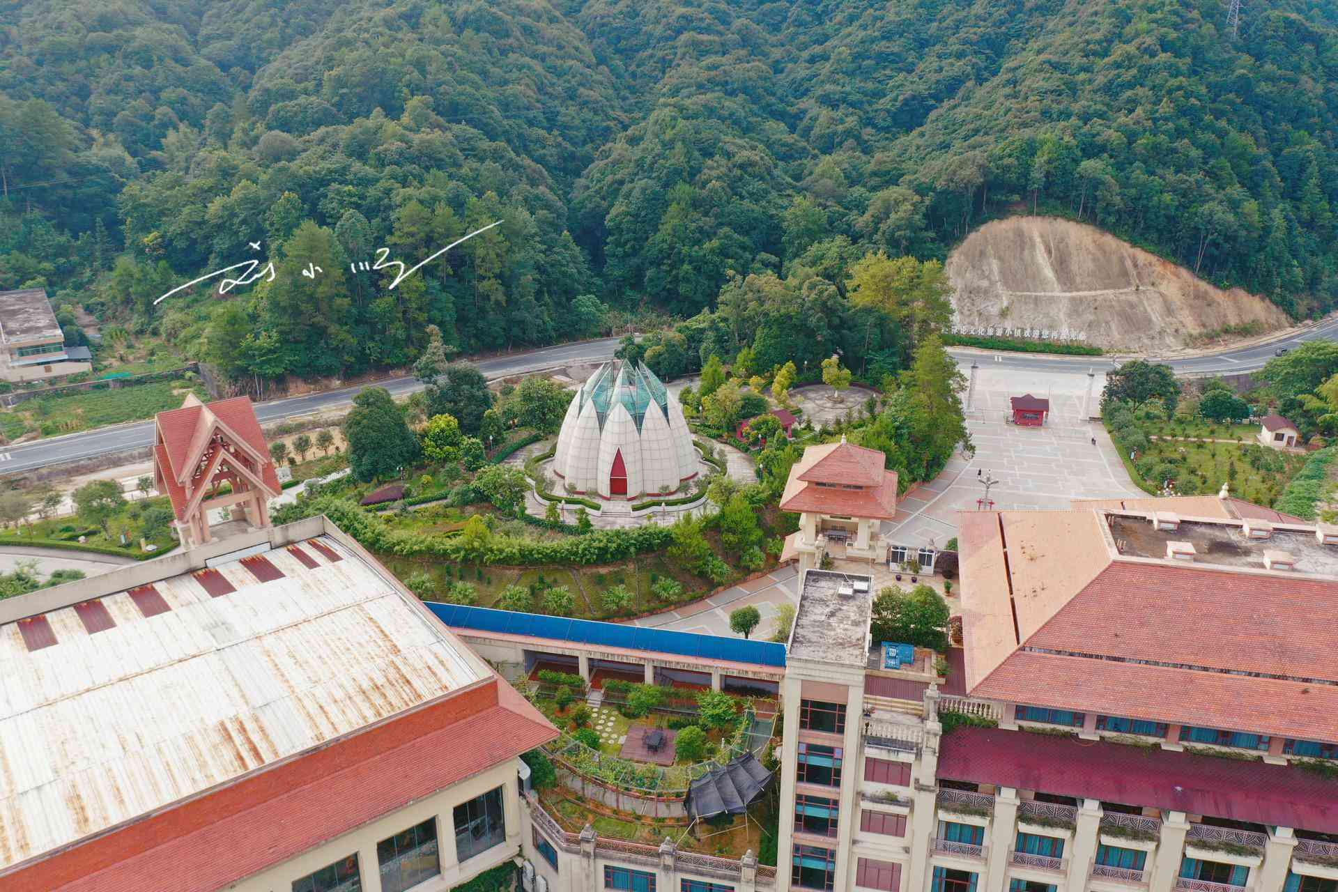 上億的翡翠原石(上億的翡翠原石是真的嗎)