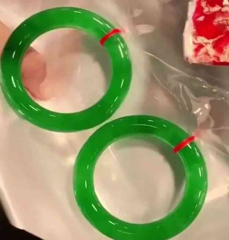 最貴的手鐲100億(最昂貴的手鐲)