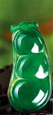 怎么分辨翡翠的真假好壞(怎么樣鑒別翡翠的真假好壞)