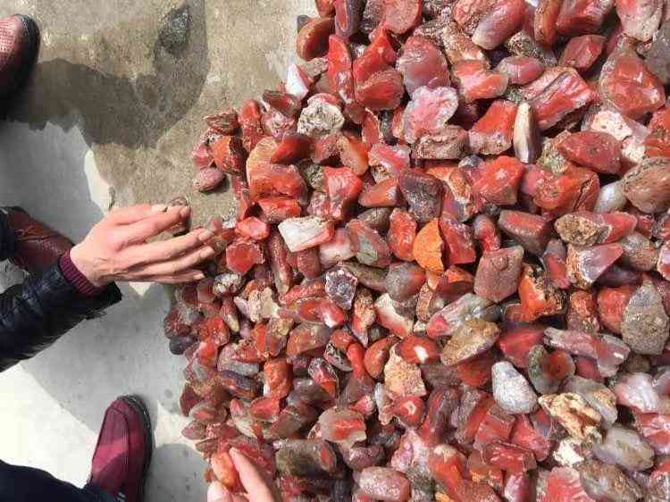 瑪瑙的市場價格(瑪瑙現(xiàn)在的價格)