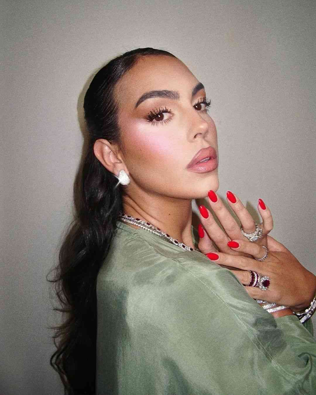 一克拉的卡地亞鉆戒多少錢(卡地亞鉆戒一克拉報(bào)價最低報(bào)價)