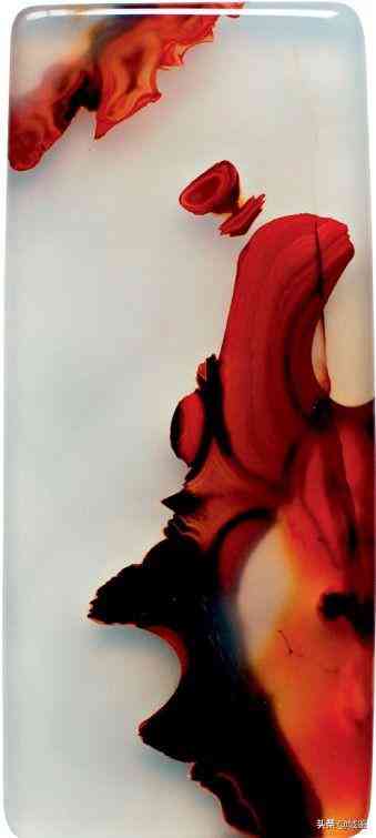 瑪瑙和玉石有什么區(qū)別哪個好(瑪瑙石好還是玉石好)