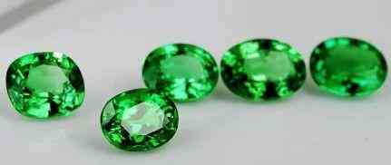 沙弗萊石是石榴石嗎(沙弗萊 石榴石)