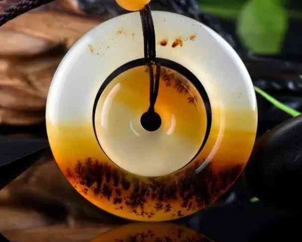 冰種黃龍玉價(jià)格大概啥價(jià)位(黃龍玉冰種的值錢么)