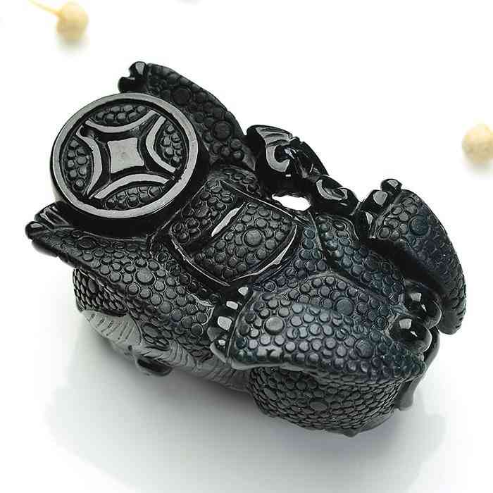 霸王貔貅和普通貔貅的區(qū)別(霸王貔貅適合女人戴嗎)