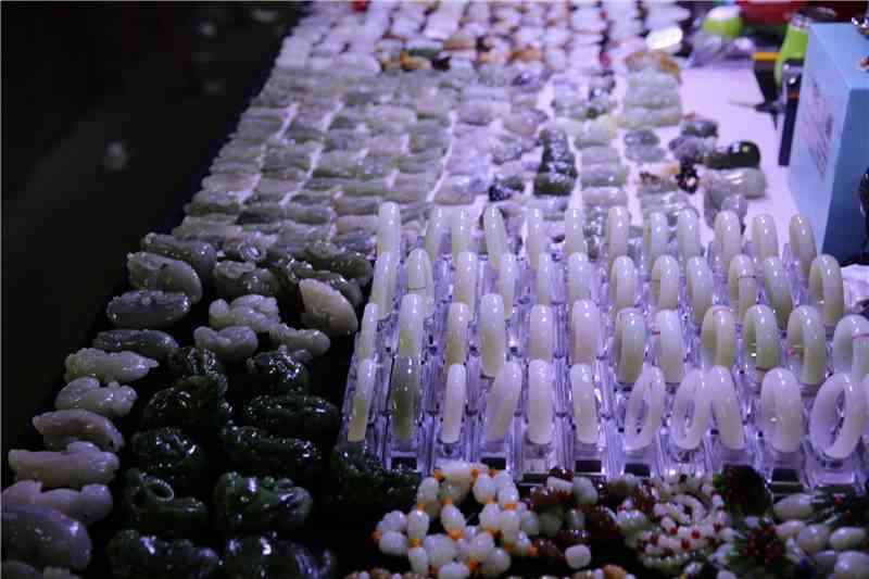 羊脂玉值不值錢(羊脂玉值得收藏嗎)插圖10