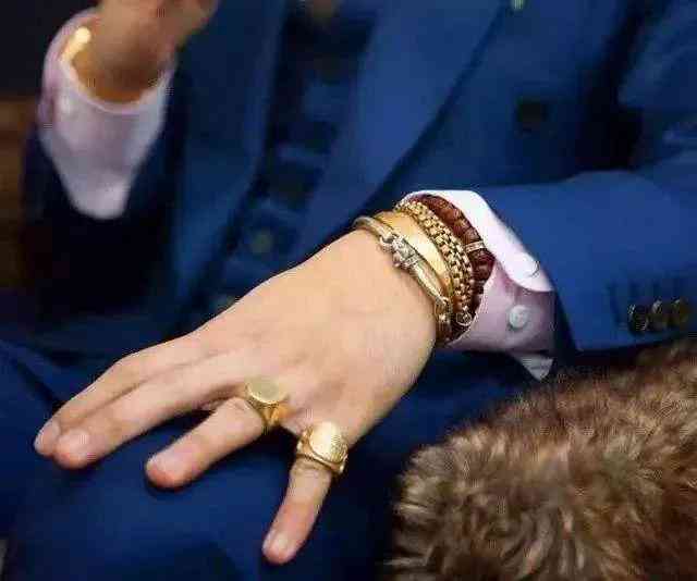 男士戒指怎么戴才正確(男士戒指怎么戴才正確圖片)插圖2