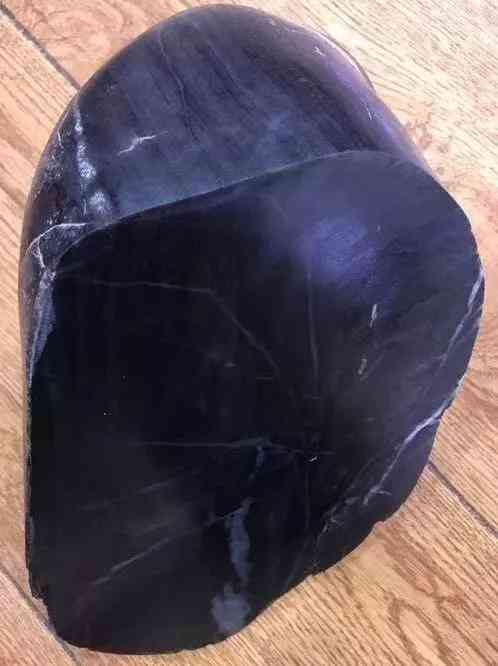 和田墨玉怎么識(shí)別真假(和田墨玉怎么識(shí)別真假圖片)