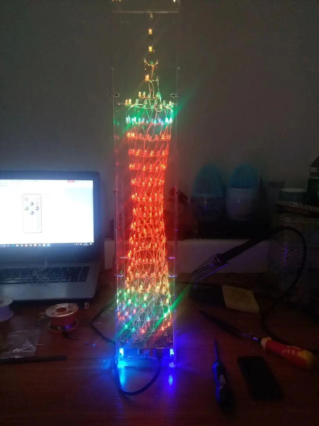 白金耳釘大概多少錢(白金耳釘好處)插圖2