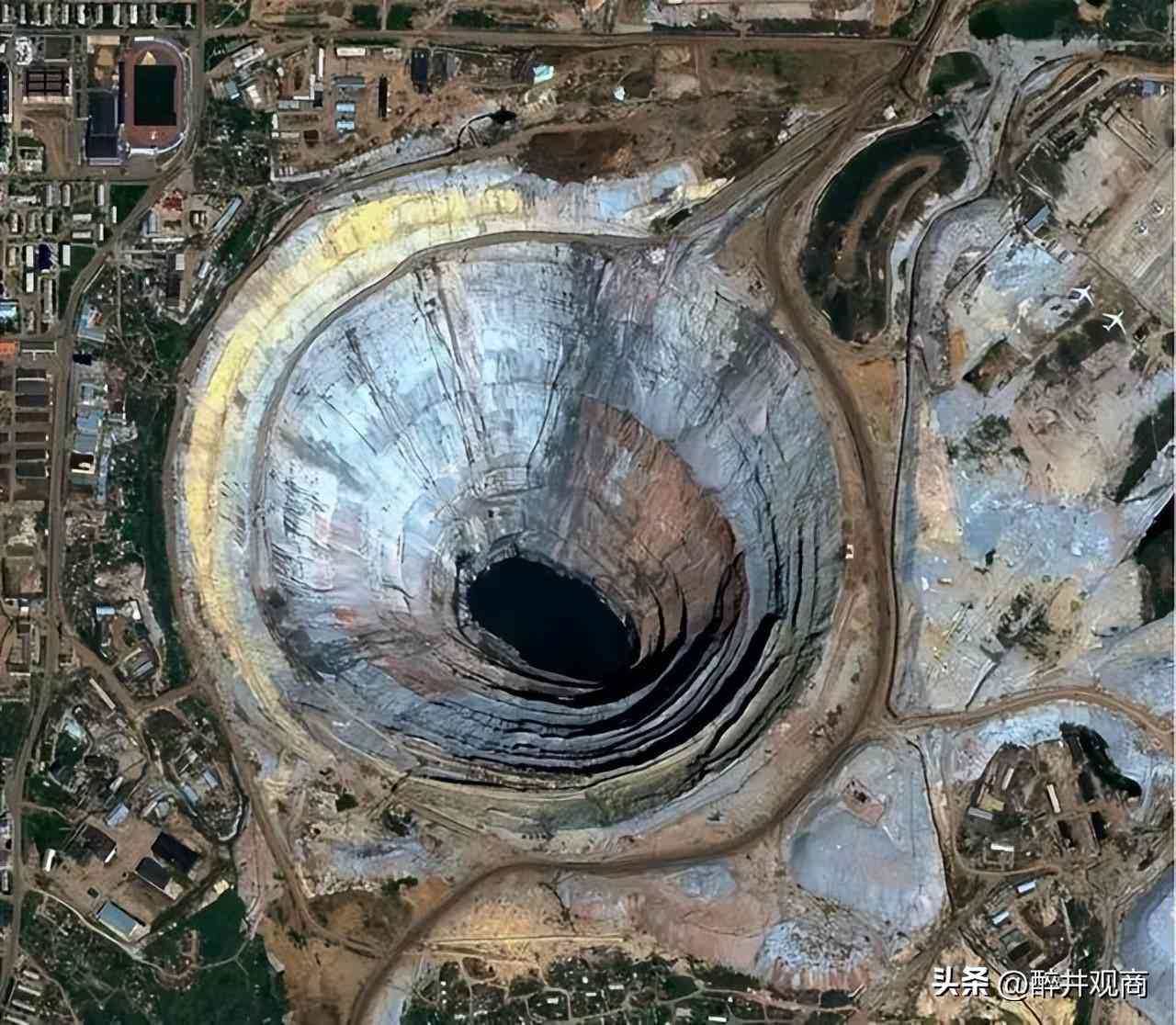 鉆石項(xiàng)鏈回收價(jià)格怎么算(鉆石回收可靠平臺)插圖3