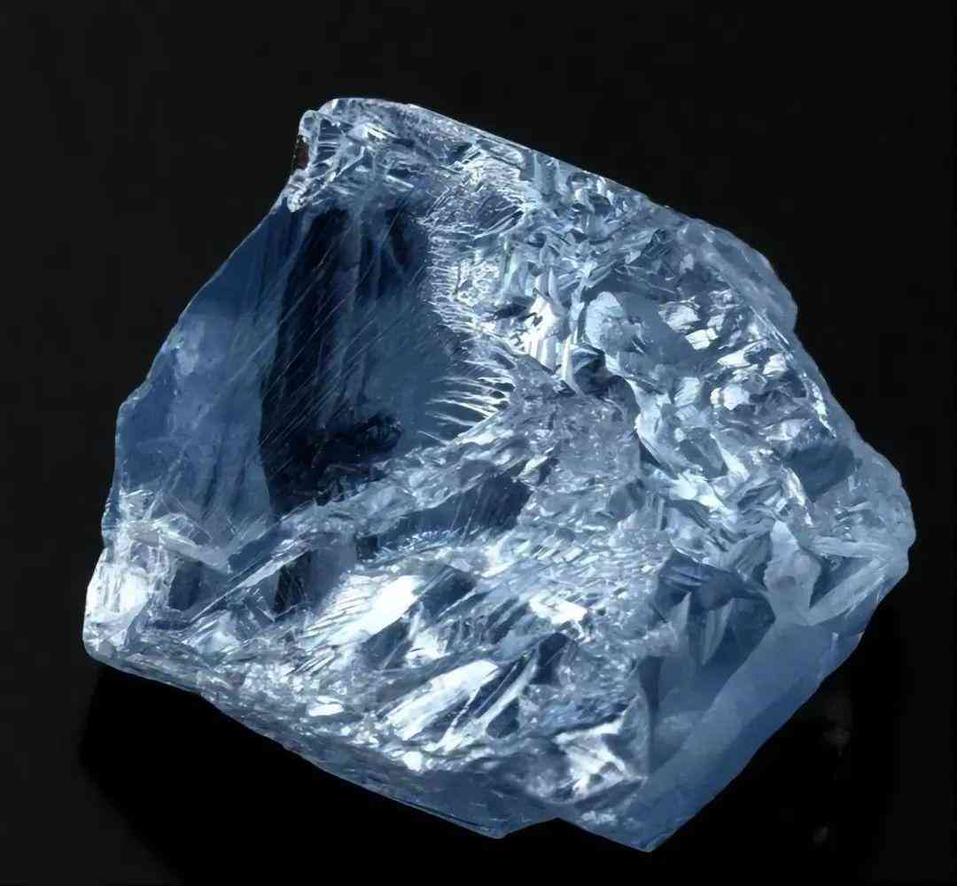 彩色鉆石最稀有的顏色(彩色鉆石中什么顏色最珍貴)插圖4