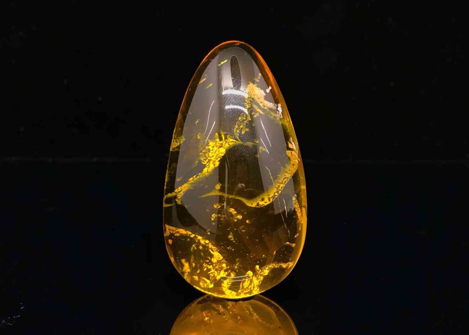 純天然琥珀多少錢一克(天然琥珀值多少錢一克)插圖4