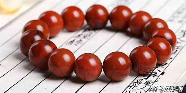 怎么鑒別南紅瑪瑙(南紅與紅瑪瑙有什么區(qū)別)