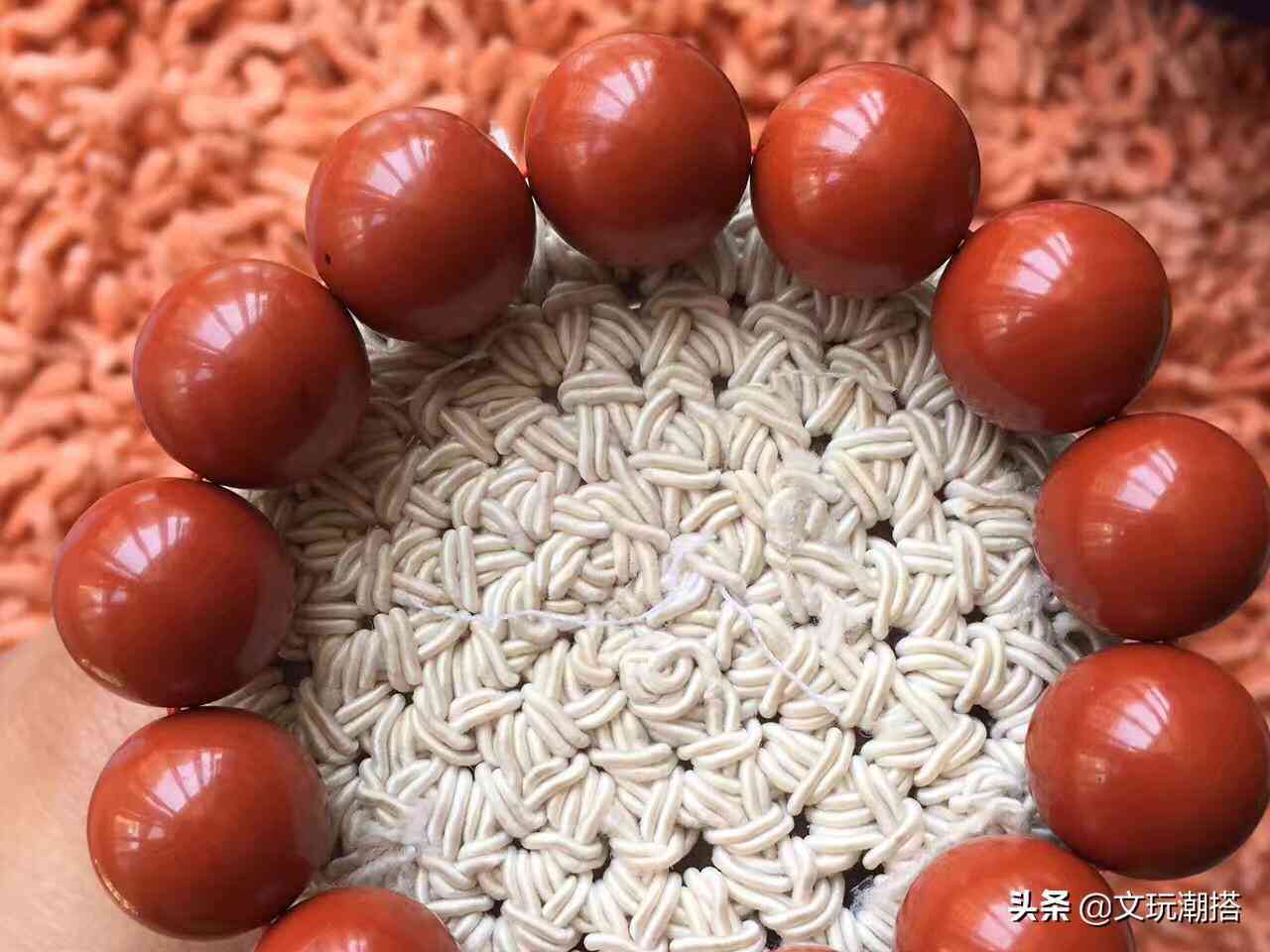 怎么鑒別南紅瑪瑙(南紅與紅瑪瑙有什么區(qū)別)插圖1