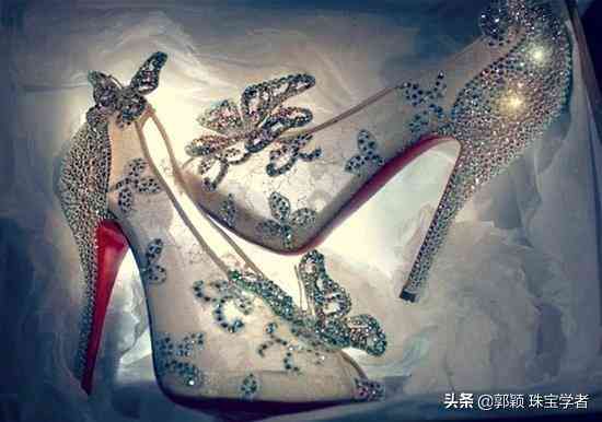 水鉆和鉆石的區(qū)別(水鉆和鉆石的區(qū)別圖片)插圖2