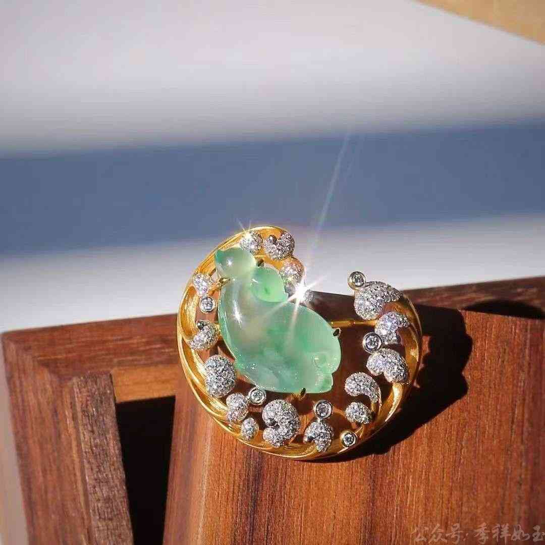 翡翠多少錢一克現(xiàn)在(翡翠價(jià)格2022)插圖4