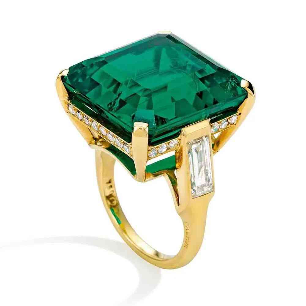 祖母綠戒指一般多少錢(qián)(祖母綠戒指一般多少錢(qián)一對(duì))插圖2