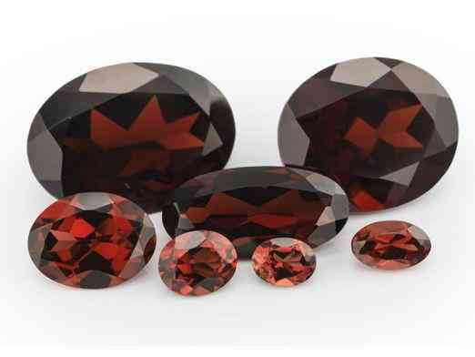 石榴石為什么戴三圈(石榴石對女性有什么好處)插圖6