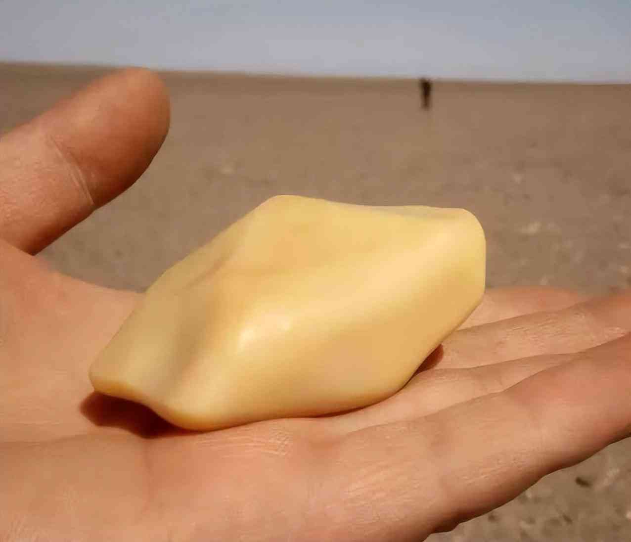 真砭石是什么顏色的(砭石真假圖片 原石)插圖10