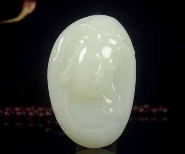 真和田玉多少錢一克(真和田玉怎么辨別真假)插圖1