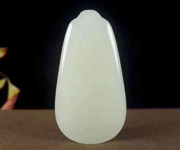 真和田玉多少錢一克(真和田玉怎么辨別真假)插圖4