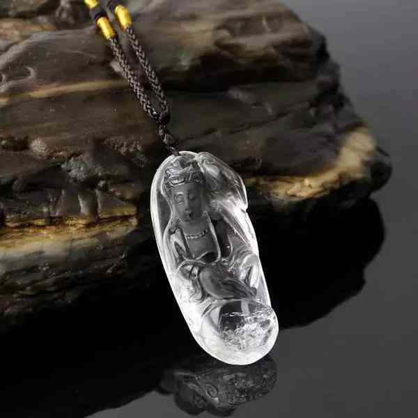 彩發(fā)晶的功效與作用佩戴禁忌(彩發(fā)晶的功效與作用圖片顏色越深越好嘛)插圖15