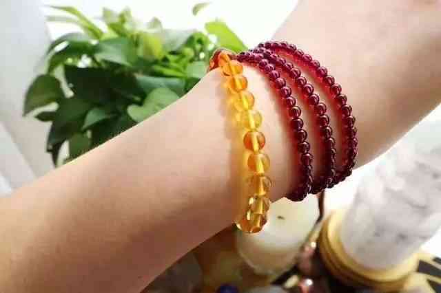 女人長(zhǎng)期戴石榴石的好處(女人戴石榴有什么好處)插圖1