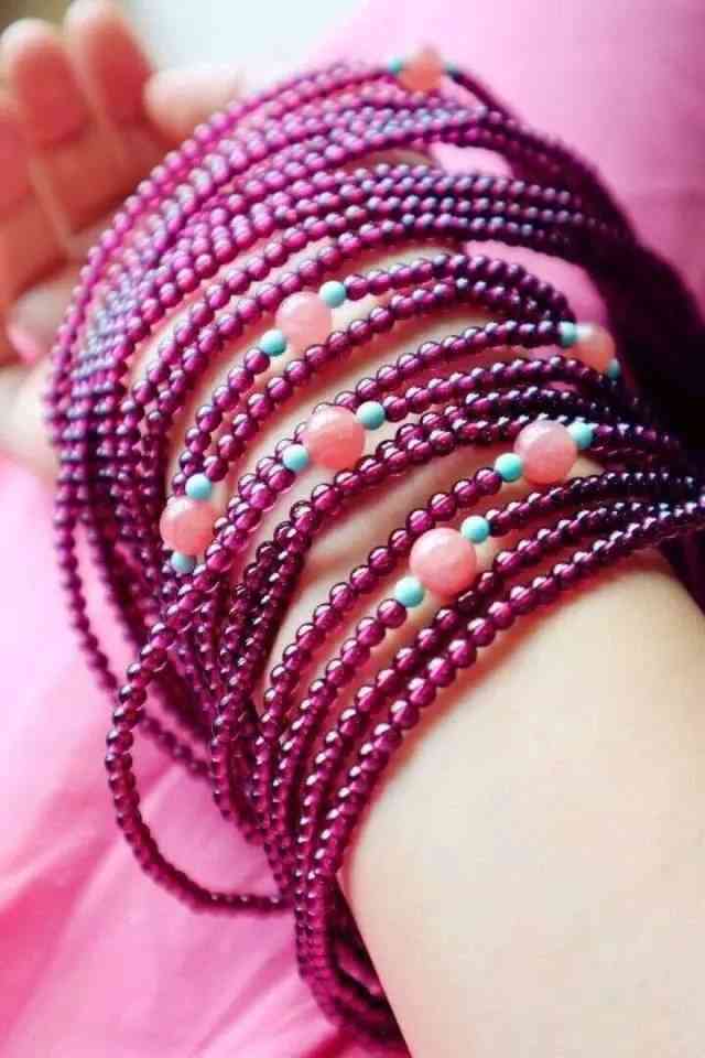 女人長(zhǎng)期戴石榴石的好處(女人戴石榴有什么好處)插圖4