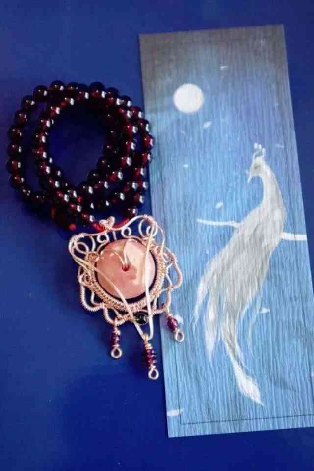 女人長(zhǎng)期戴石榴石的好處(女人戴石榴有什么好處)插圖10