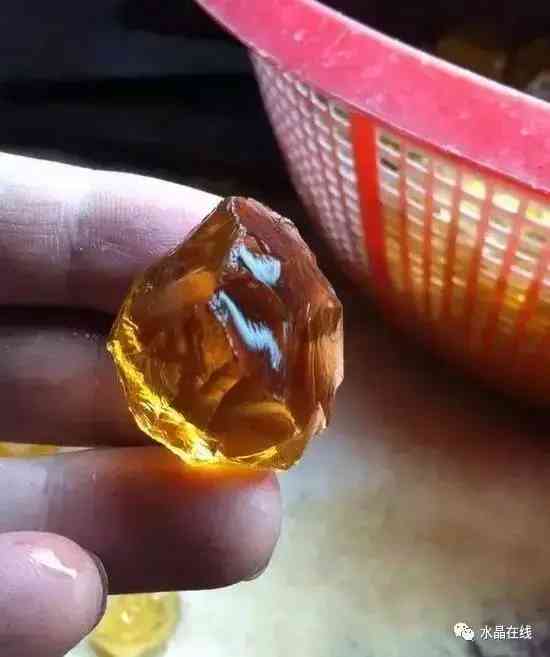 巴西天然黃水晶的價格(巴西黃水晶價格是多少)插圖8