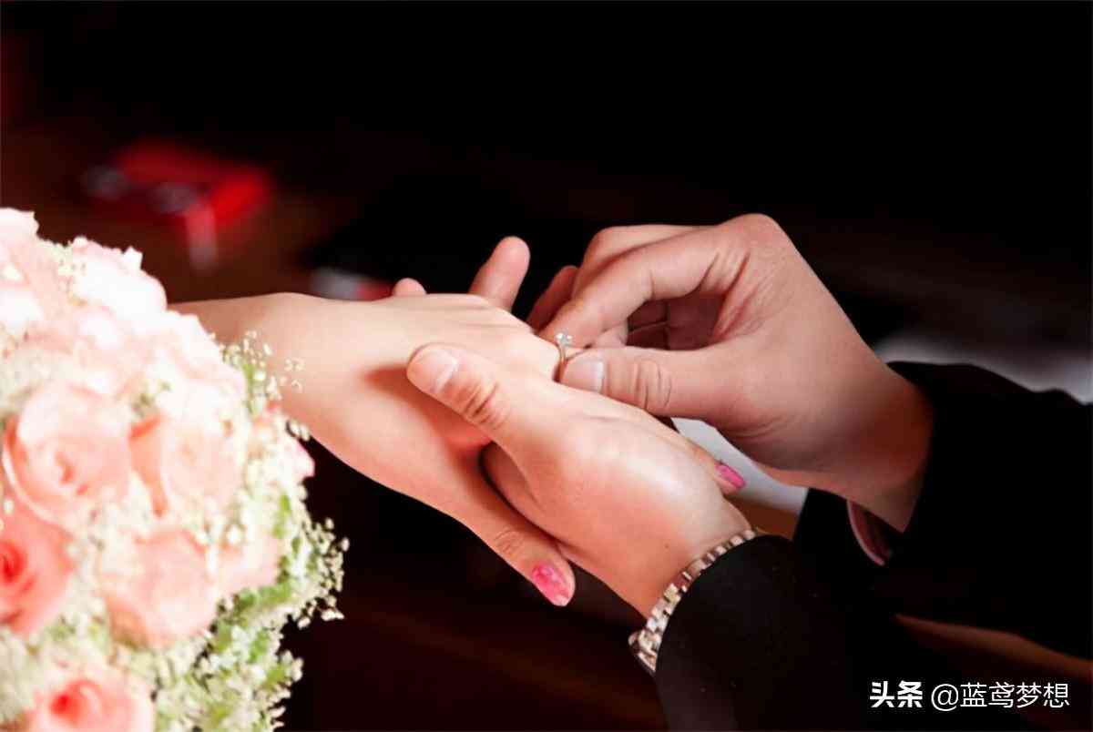 訂婚戒指跟結(jié)婚戒指一樣嗎(結(jié)婚戒指和訂婚戒指可以一起戴嗎)插圖2